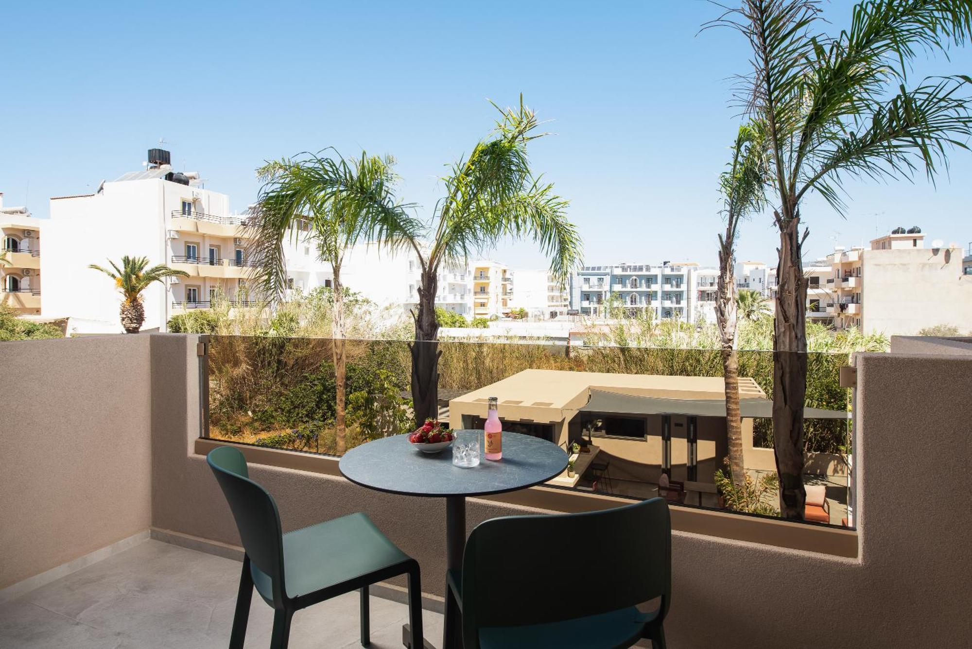 Cosmeen Lifestyle Boutique Stay Hersonissos  Exterior photo